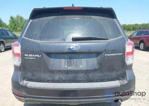 2018 Subaru Forester 2.5I Premium z USA, uszkodzony, nr VIN JF2SJAEC4JH542169